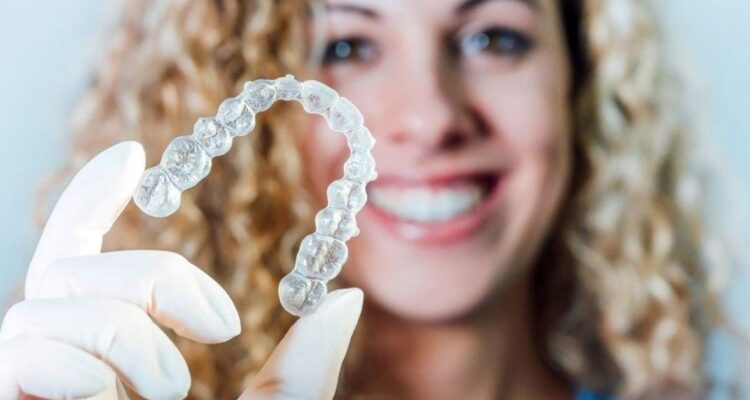 İnvisalign Tedavisi Sonrası